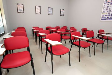 Kurs Binamız